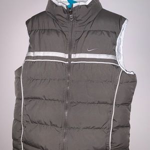 Vintage Nike Reversible Vest. size small